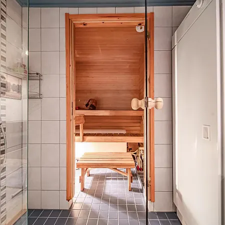 Aurelfox A By Aavalevi Διαμέρισμα Levi